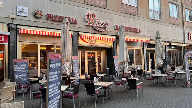 Rizzi Pizzeria