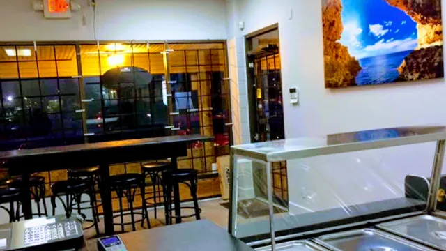 Hot Pan Pizza Surrey