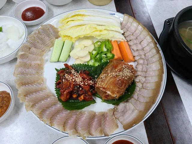 김명자굴국밥 청진점