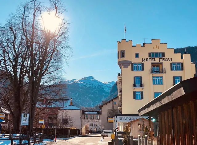 Hotel Fravi