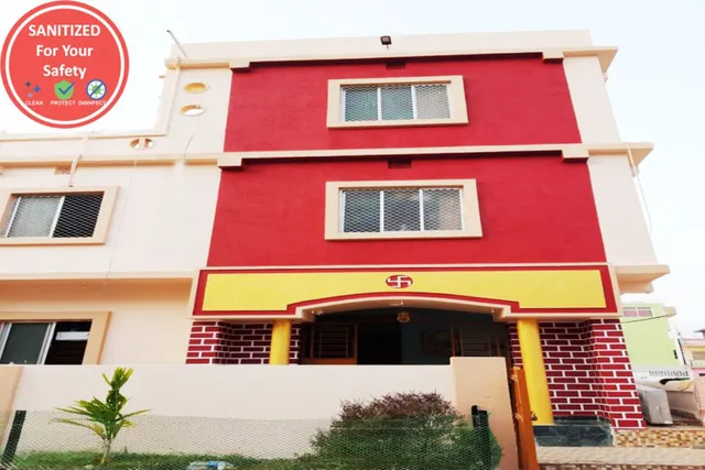 Goroomgo Gokul Anand Bhawan Puri