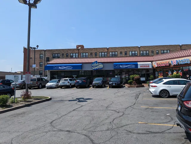 Lake Park Plaza Shopping Center