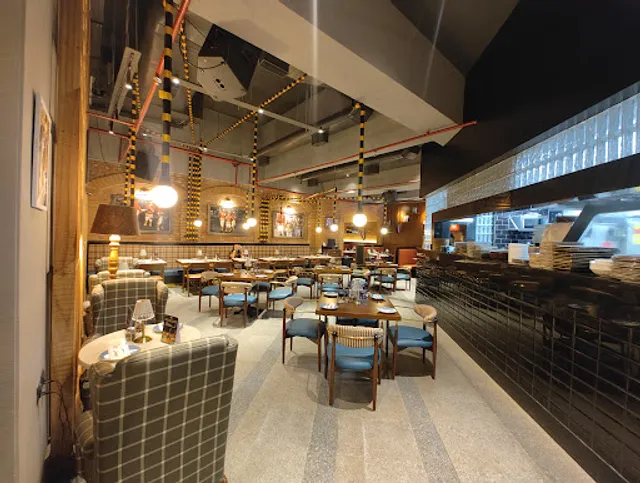 UNO Pizzeria & Grill - City Centre New Town