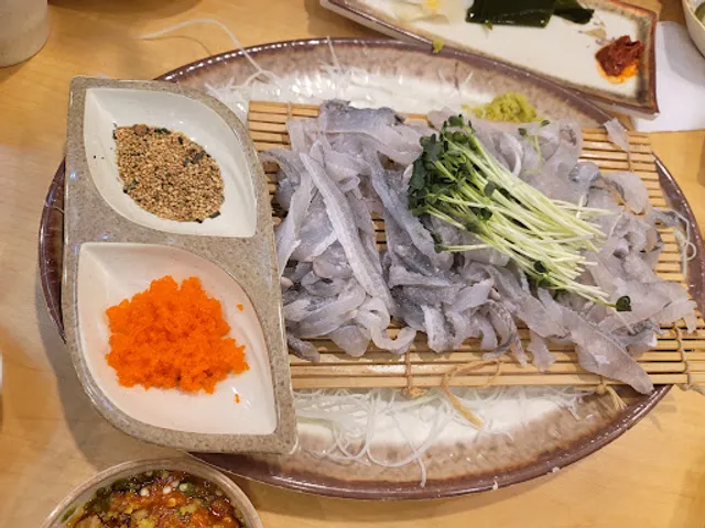 동해수산물회쎈타