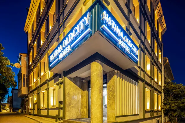 Sistina Old City Hotel