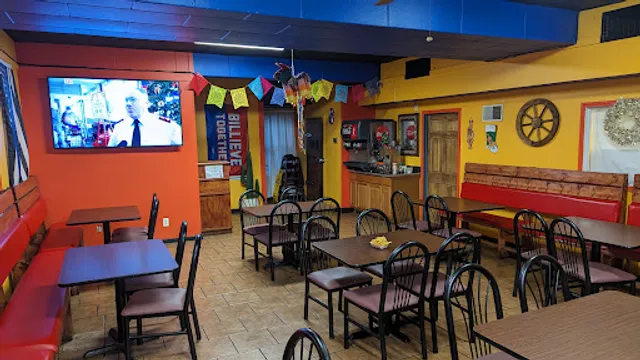 Los Compadres Mexican Taqueria in Batavia