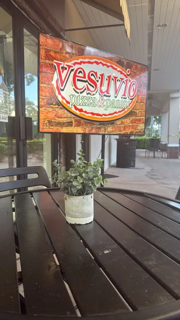 Vesuvio Pizza & Panini
