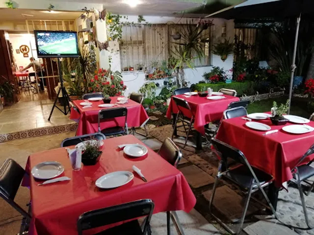 La Lagartija Fish & Ribs