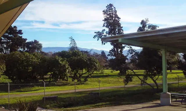 Los Padres Neighborhood Park