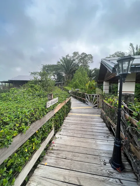 Juntos Cottages & Rooms