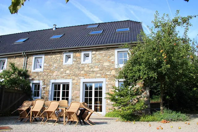 Gîte La Marguerite (Theux, Liège, Belgique) - 12/14 pers. 6 ch. et 6 salles de bain/douche