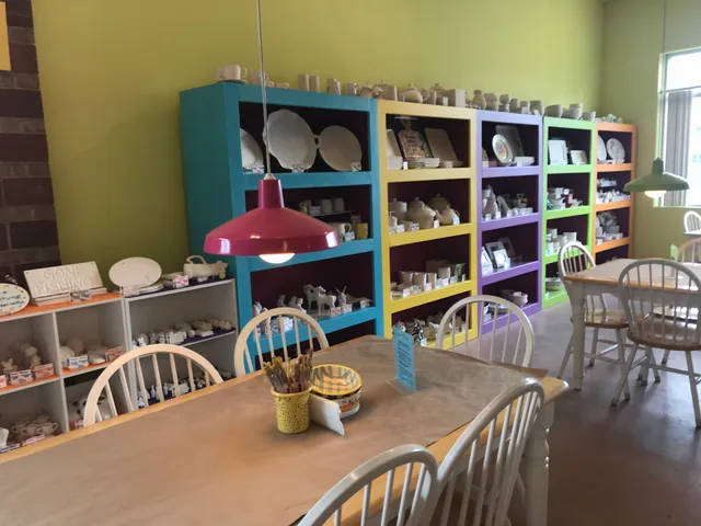 Handz On Art - Paint Your Own Pottery