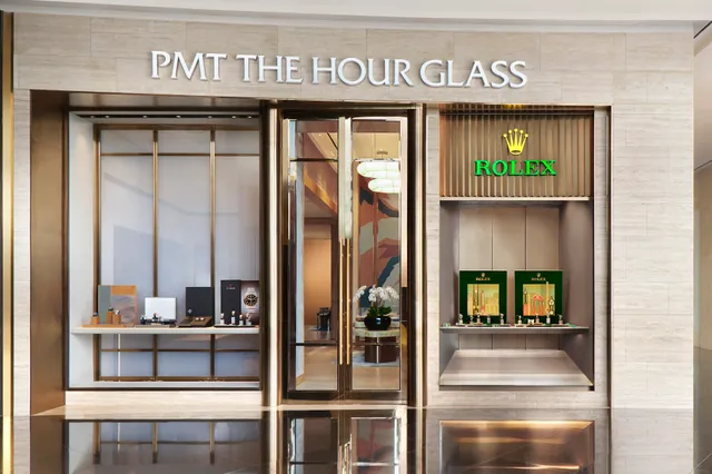PMT The Hour Glass ICONSIAM - Official Rolex Retailer