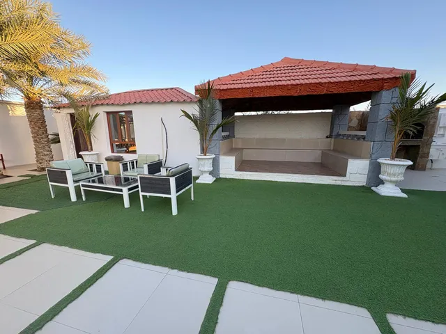 Al Zaeem Resort & Hotel