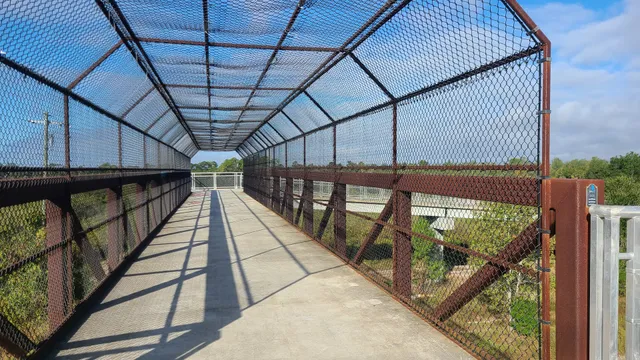 Spring to Spring Trail, Blue Spring Trailhead