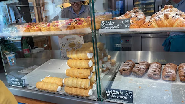 Taglich Frisch Gebacken