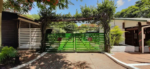 Cabaña Los Troncos . Pesca Deportiva . Esteros del Ibera