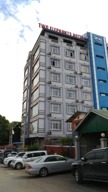 Two Elephants Hotel