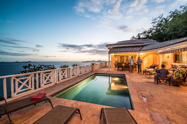 Summer Heights Villa