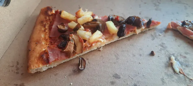 Pizza Hits Santiago Blancas