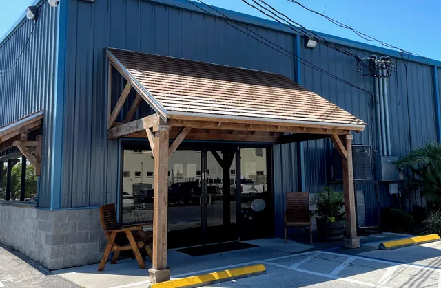 Tarpon Dock Seafood Market