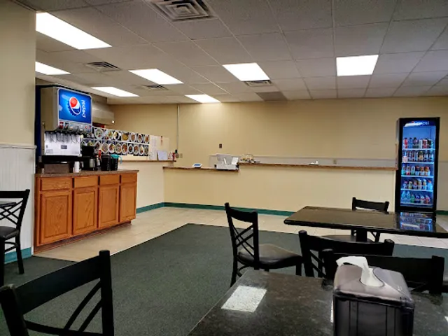 Ayu's Cafe And Grill