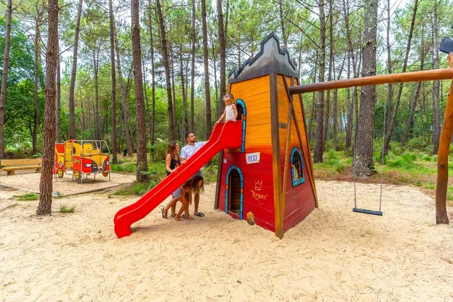 Camping Capfun - Pomme de Pin