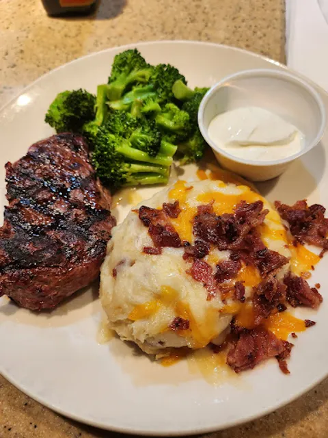 Applebee's Grill + Bar