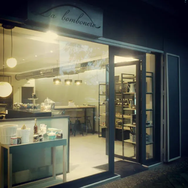 Cafetería La Bombonera