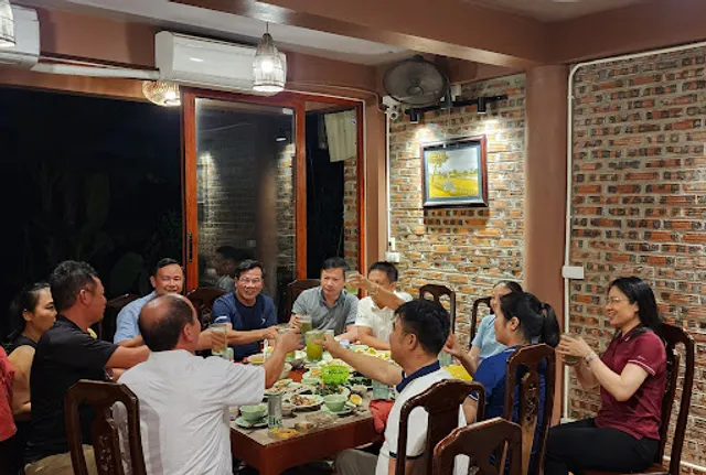 Nhà hàng Lúa Vàng/Golden Rice