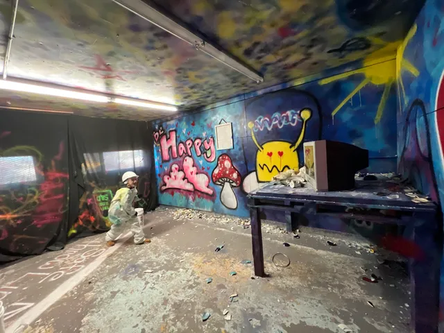 The Smash and Splash Therapy Experience "Rage Room"