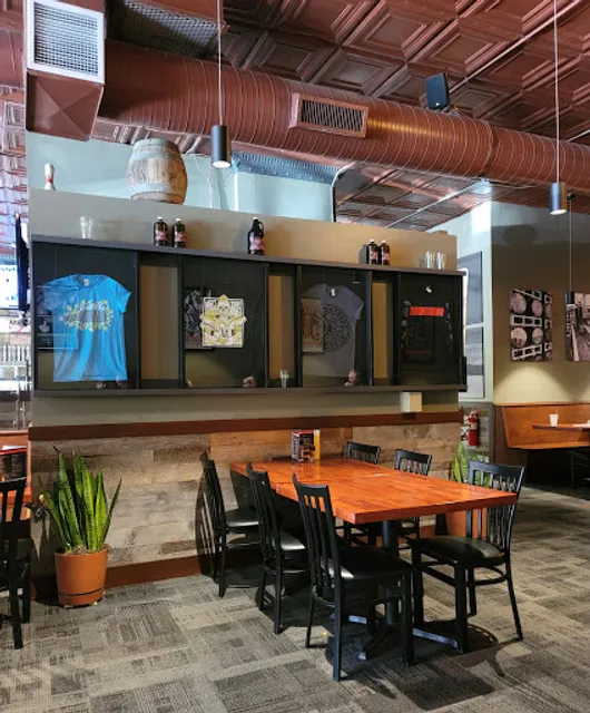 Mad Anthony's Auburn Tap Room