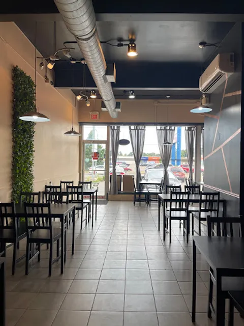 Golden Leaf Indian & Fusion Restaurant