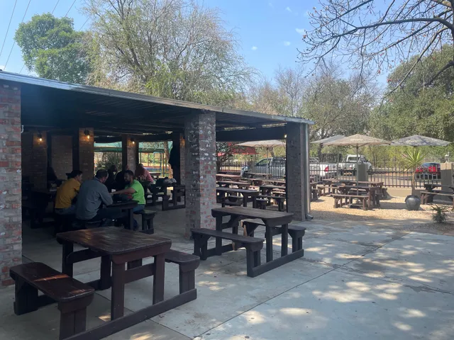 Umami Tap & Smokehouse