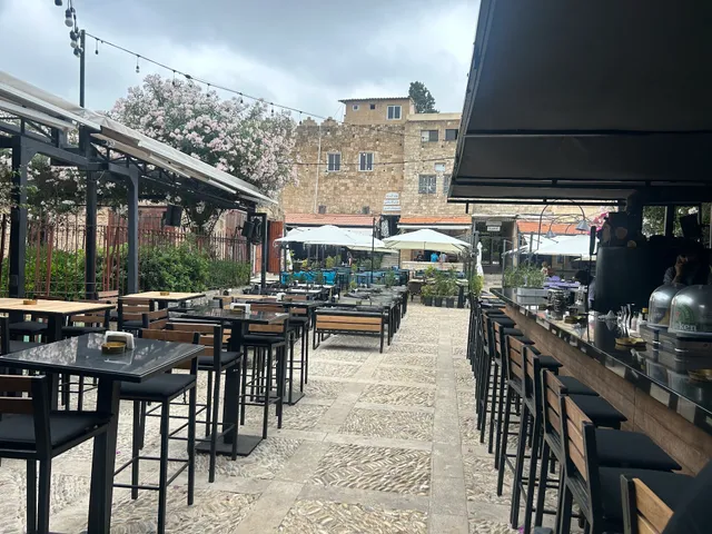 Adonai Le Petit Libanais