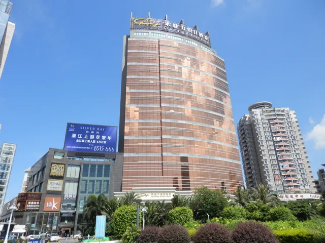 Zhuhai Charming Holiday Hotel