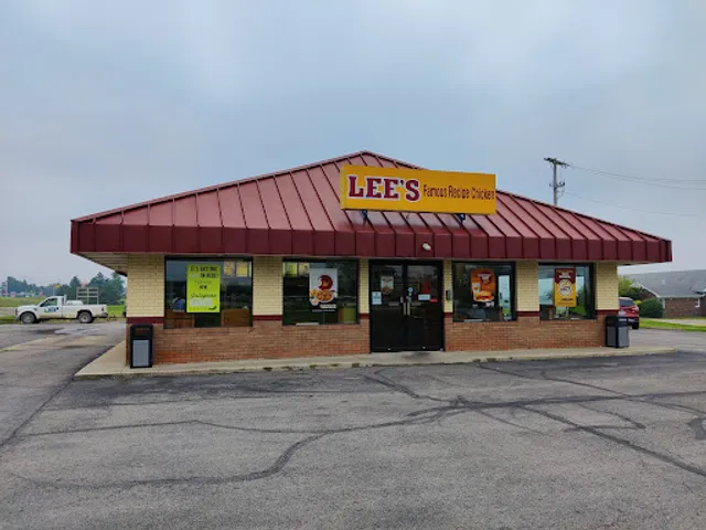 Lee's Famous Recipe Chicken