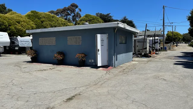 Seacliff Center RV Park