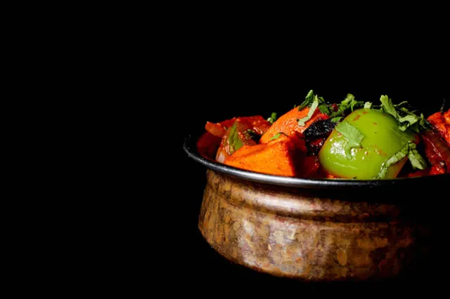 Punjab Curry Club Forest Lake