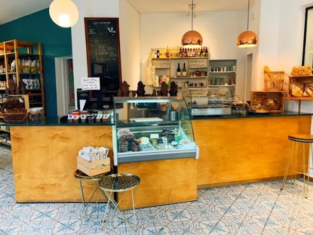 Les Voisines En Font Toute Une Cocotte