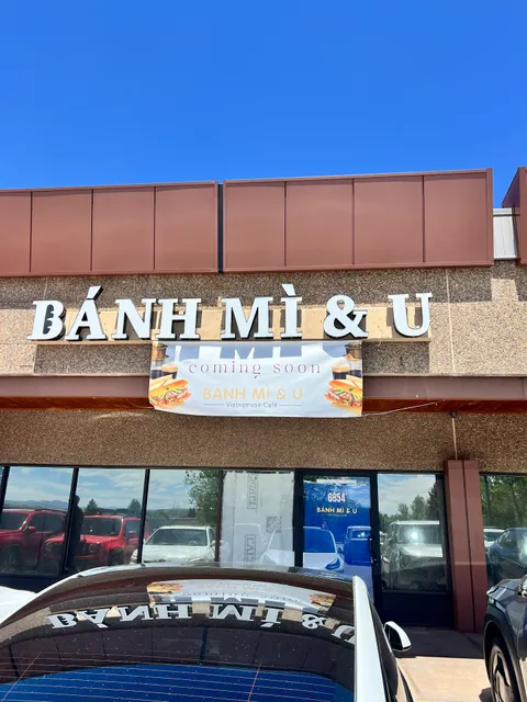 Banh Mi & U