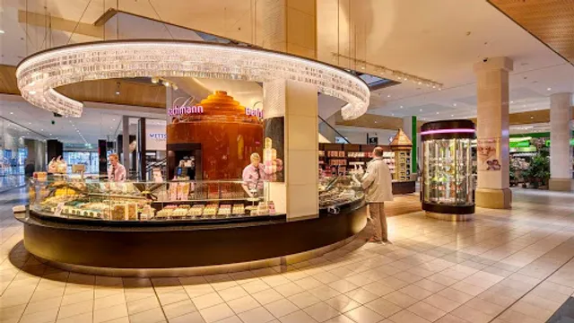 Confiseur Bachmann AG - Emmen Center