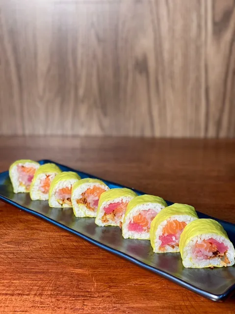 Mikado Crunchy Chicken & Sushi