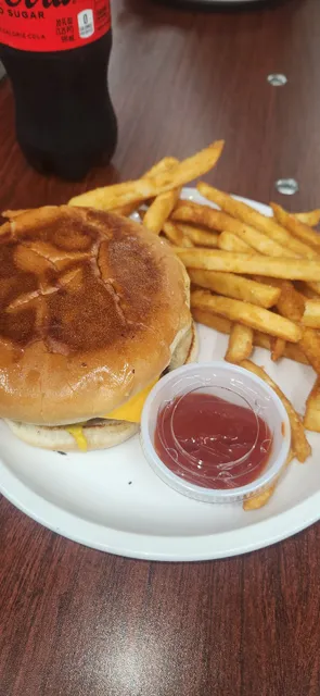 Bois ďArc Country Store