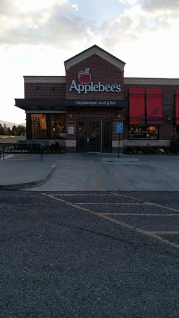 Applebee's Grill + Bar