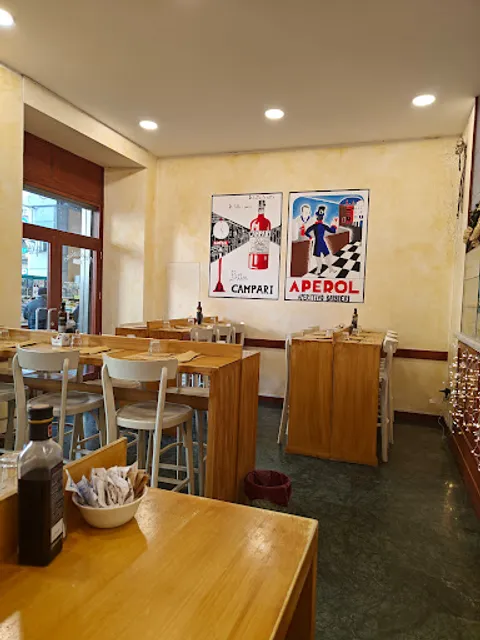 Angelina punto vegano e vegetariano