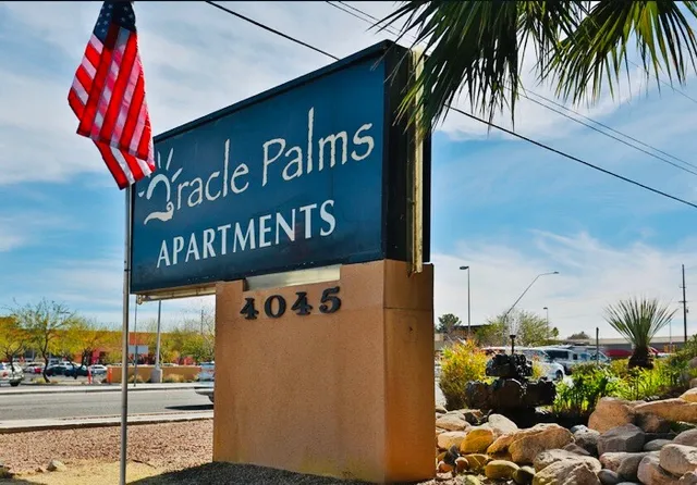 Oracle Palms Apartments