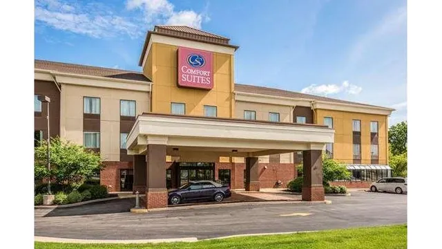 Comfort Suites Fairview Heights - St Louis