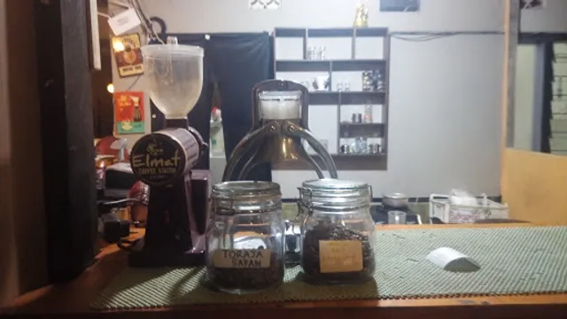 Elmat Cafe and SwimmingPool