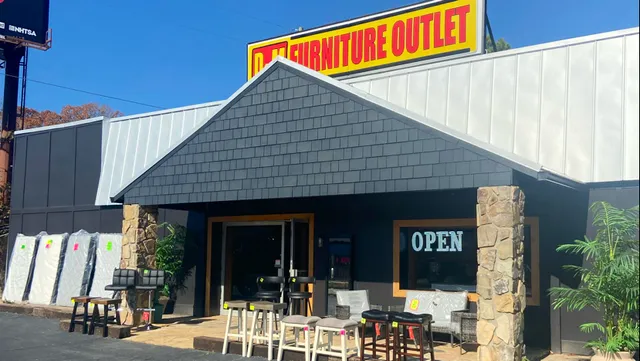 D&M Furniture & Mattress Outlet